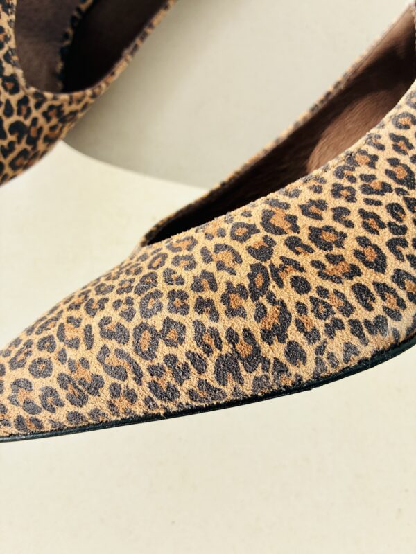 HEY MERA LEOPARD – Image 3