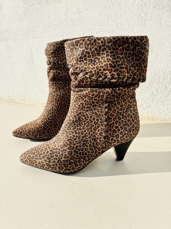 JORDANIA LEOPARD