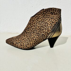MEGANE LEOPARD