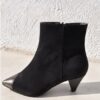 AMY Black - Thumbnail Image 3