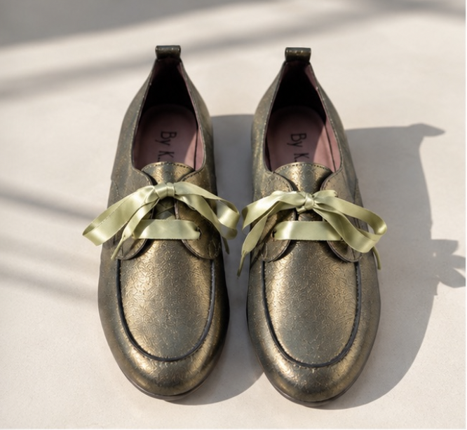 STEEVE Olive Shiny – Image 1