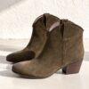 BILLY OLIVE SAUVAGE - Thumbnail Image 1